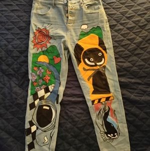 Graphic Skater Jeans